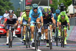 Vincenzo Nibali étale son panache, se retrouve et renverse le Tour d’Italie 2016
