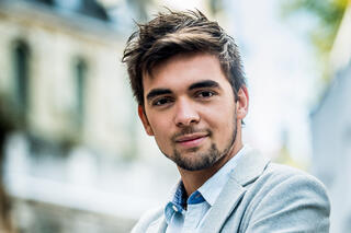 Mathias Vergels in de Eén-soap 'Thuis'