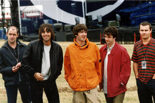 Le plus grand concert du groupe Oasis à Knebworth House.