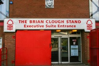 11 clubs au passé prestigieux