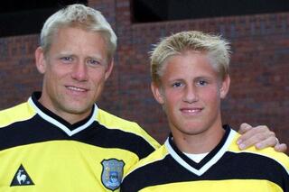 11 vaders met zonen in het voetbal