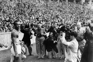Jesse Owens op de Olympische Spelen in 1936