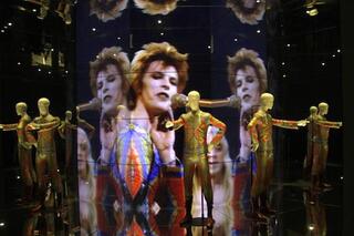 Les musiciens qui croient aux théories du complot