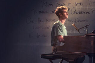 Andrew Garfield a appris à chanter spécialement pour ce rôle