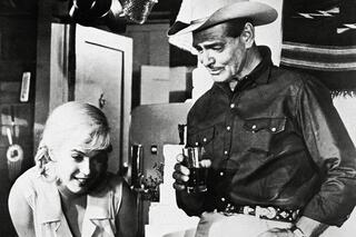 Marilyn Monroe et Clark Gable dans 'Les Désaxés'