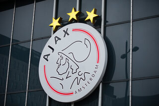 L'Ajax Amsterdam tire son nom du héros de la mythologie grecque grec Ajax