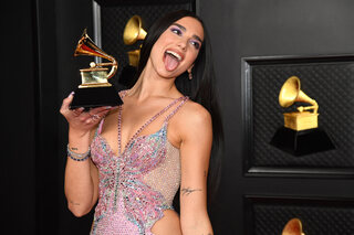 Dua Lipa tijdens de Grammy Awards in LA, in maart van dit jaar