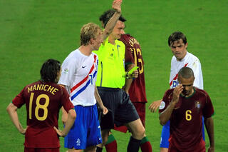 le Portugal et les Pays-Bas se livrent la triste "bataille de Nuremberg" à la Coupe du monde 2006