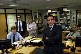 The Office, une série qui a recours aux codes du faux documentaires, tout en restant une fiction.