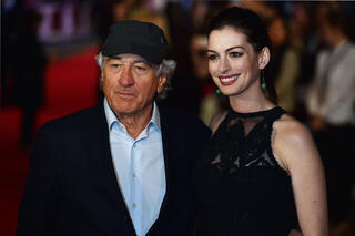 Le nouveau stagiaire : 4 choses à savoir sur le film avec Robert De Niro et Anne Hathaway