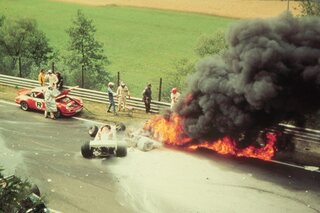 Niki Lauda a été gravement brûlé au GP d'Europe en 1976