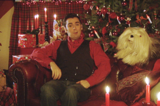 Fred et Samson dans un épisode de Noël