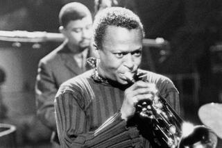 Miles Davis, een muzikale legende die nog steeds artiesten inspireert