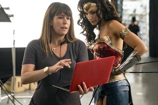 Gal Gadot et Patty Jenkins, des femmes aux commandes de Wonder Woman.