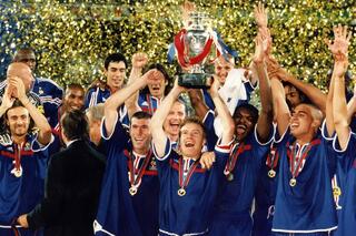 Frankrijk wint Euro 2000