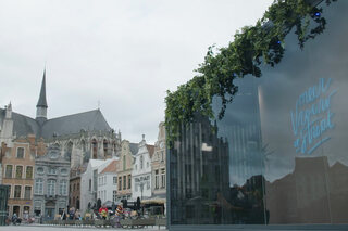 Meer vrouw op straat Mechelen