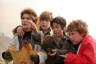 corey feldman corey haim pedophile hollywood goonies drogue stand by me gremlins scandale sexe