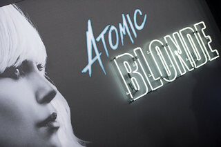 Retour sur ‘Atomic Blonde’ et l'apogée du néo-noir moderne.