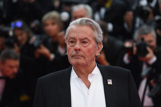 delon