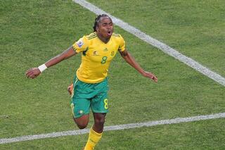 One day, one goal: le Sud-Africain Tshabalala entre dans l'histoire