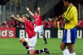 One day, one goal : Tore Andre Flo lance la belle histoire norvégienne en Coupe du Monde contre le Brésil