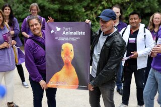Laurent Baffie, l'humoriste, est candidat aux législatives françaises pour le Parti animaliste