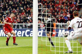 Yoann Gourcuff inscrit un but contre le Bayern