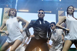Psy sur Gangnam Style