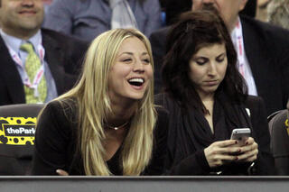 De Amerikaanse actrice Kaley Cuoco is een tennisfan