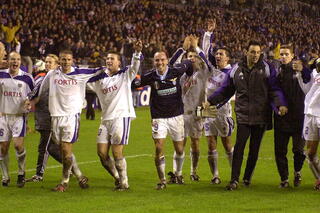 Anderlecht legt de grote ploegen het vuur aan de schenen in de Champions League-campange 2000-2001