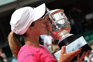 Justine Henin doit-elle regretter d'avoir arrêté le tennis si tôt ?