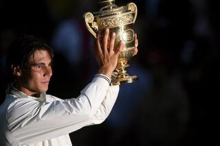 Un documentaire est dédié au tennis et aux champions Roger Federer et Rafael Nadal.