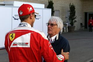 Bernie Ecclestone in conclaaf met Sebastian Vettel