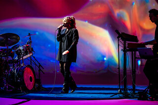 Ameerah Circle of Live Pickx+