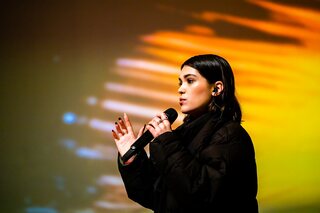 Sélim Khemissi reçoit la chanteuse Myra dans 'Plus de son'