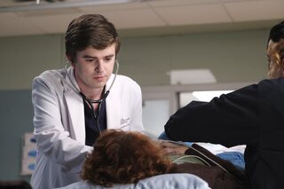 Freddie Highmore incarne le Dr. Shaun Murphy dans 'The Good Doctor'