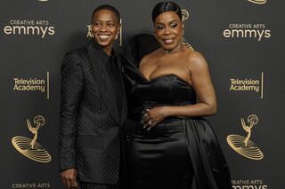 Découvrez l’actrice qui incarne avec brio la voisine du tueur dans ‘Monstre : l’histoire de Jeffrey Dahmer’