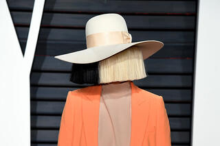 Sia