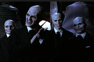 Doug Jones, un contorsionniste doué