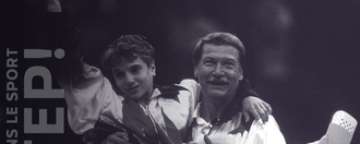 Kerri Strug remporte la médaille d’or malgré une cheville en miettes