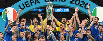 L'Italie remet son titre en jeu en Allemagne