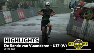 Melanie Rowe soleert